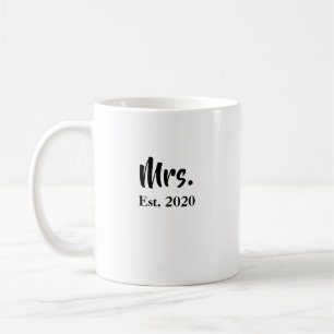 Mrs. Established Year Wedding Tasse