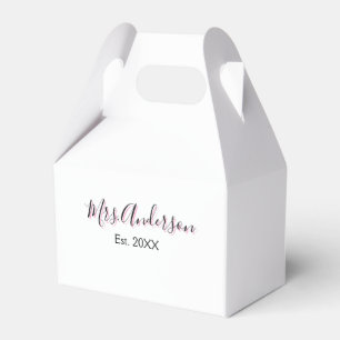Mrs. Familienname Vorname schwarz pink est Jahr mo Geschenkschachtel