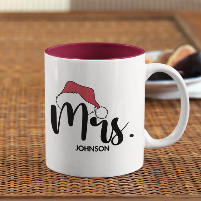 Mrs Red Santa Hat Personalizado Christmas Zweifarbige Tasse (Von Creator hochgeladen)