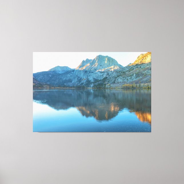 Mt Carson Sunrise Leinwanddruck (Vorderseite)