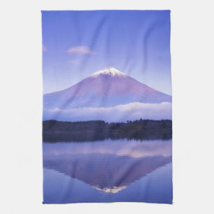 Mt. Fuji mit Linsenwolke, Motosu-See, Küchentuch