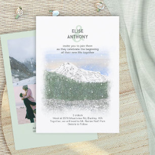 Mt. Rainier, fallender Schnee, grüne Winterhochzei Einladung