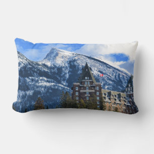 Mt Rundle und das berühmte Hotel, Banff, Alta, Kan Lendenkissen