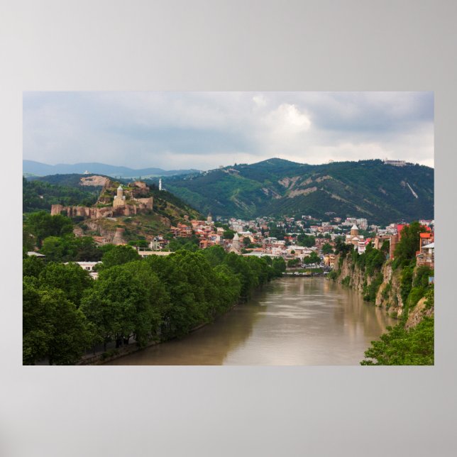 Mt'k'vari-Fluss fließend, Tbilisi Poster (Vorne)