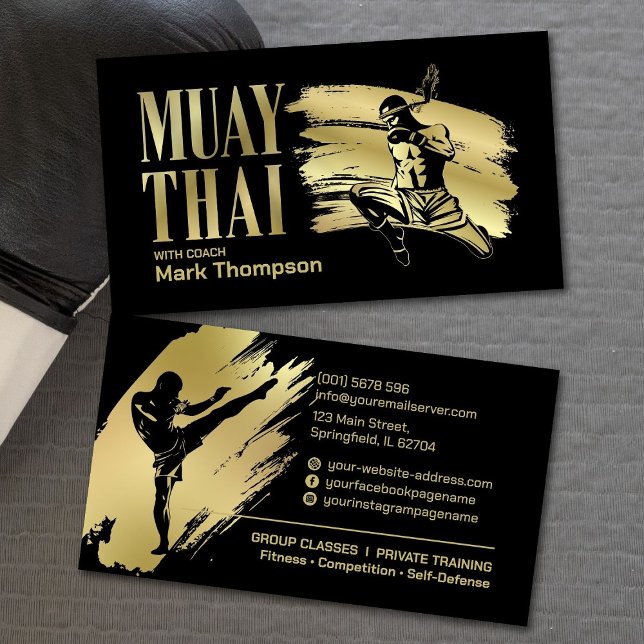 Muay Thai und Kickboxing Coach - Blue Red Visitenkarte (Von Creator hochgeladen)
