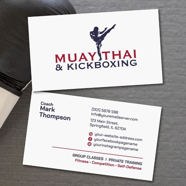 Muay Thai und Kickboxing Coach - Blue Red Visitenkarte (Von Creator hochgeladen)