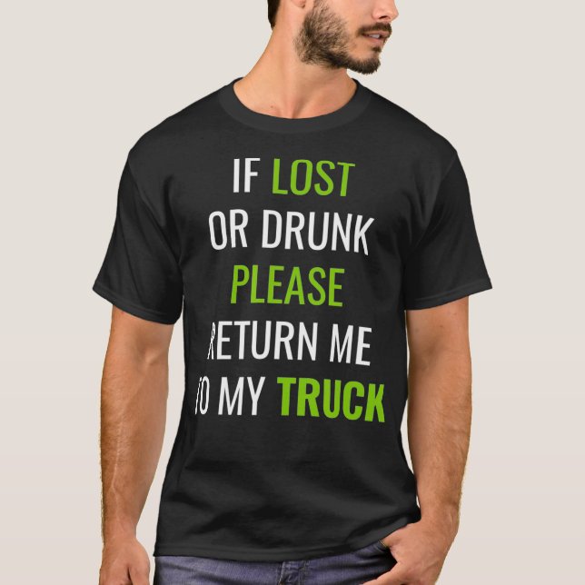 Mud Bogging Mudding kehrt nach Truck zurück  T-Shirt (Vorderseite)
