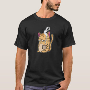 müde Katze braucht Kaffee T-Shirt