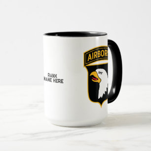 Mug 101e Division aéroportée hurlant Personnellement à