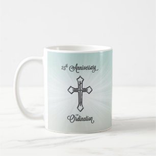 Mug 25e anniversaire de l'ordination, Croix d'argent