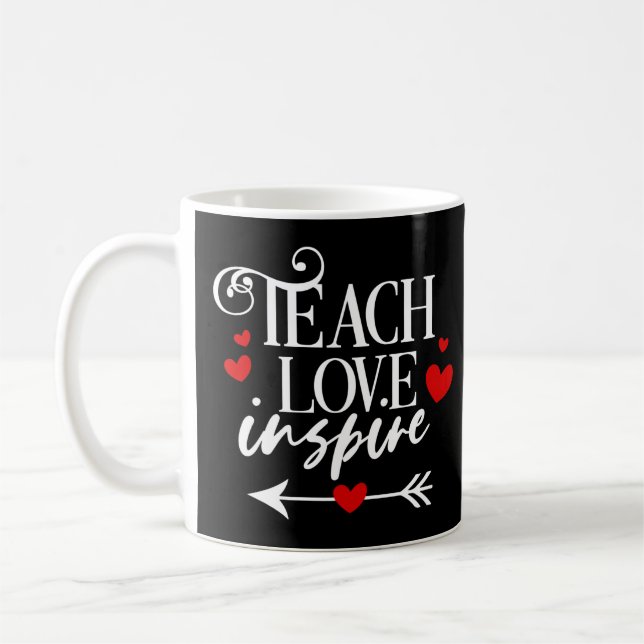 Mug 2/2 Enseigner l'amour Inspirer Chemise maternelle  (Gauche)
