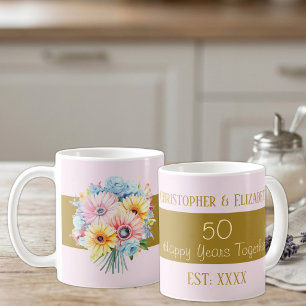 Mug 50e anniversaire or fleurs noms rose