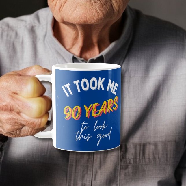 Mug 90 ans pour regarder ce bon 90e anniversaire quatr (Créateur téléchargé)