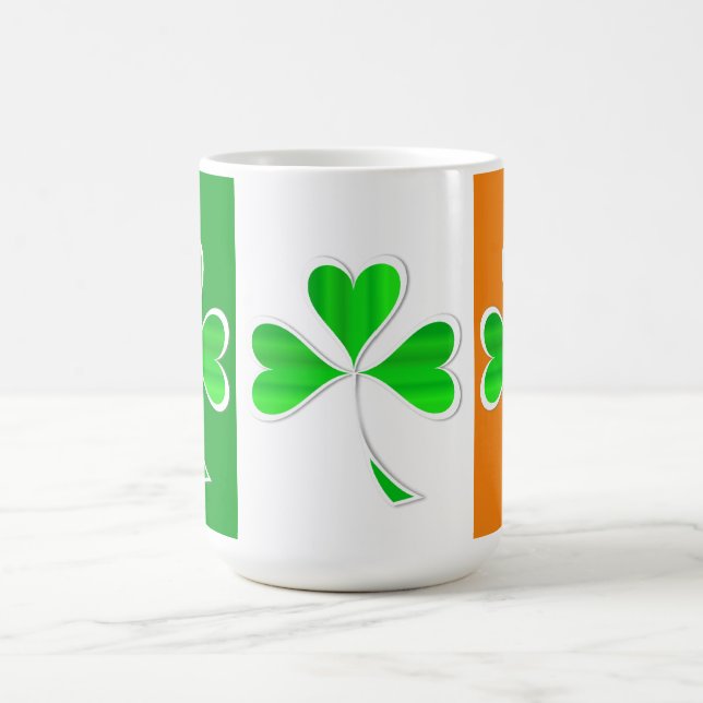 Mug à café à deux tons shamrock (Centre)