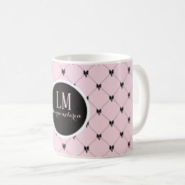 Mug à monogramme rose et noir avec nœud papillon e