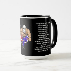 Mug À travers la boue et le sang