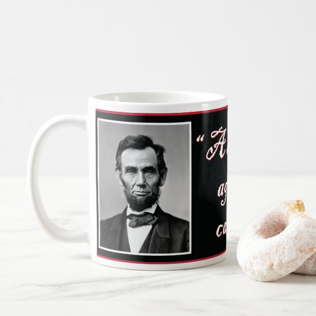 Mug Abe Lincoln Une Maison Divisée Contre Elle-Même (Avec donut)