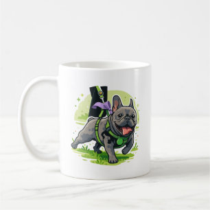 Mug Adorable Bouledogue Français promenant dans le par