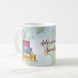 Mug Adventure Await Suitcases empilées World Travel