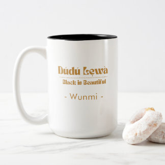 Mug Affirmation Black Is Beautiful — Cadeau pour E