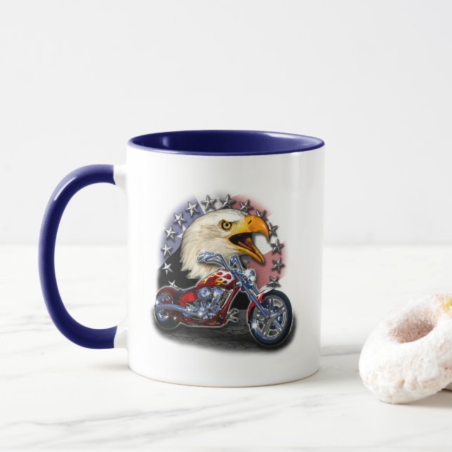 Mug Aigle de moto patriotique (Avec donut)