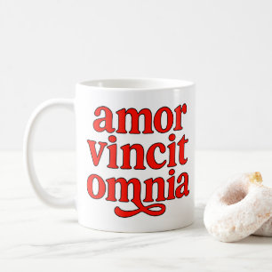 Mug Amor vincit omnia