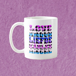 Mug Amour Typographie Langues Multiples Cœurs Rose