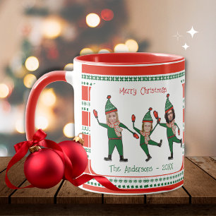 Mug Amusante famille d'elfes trois Red Green Noël