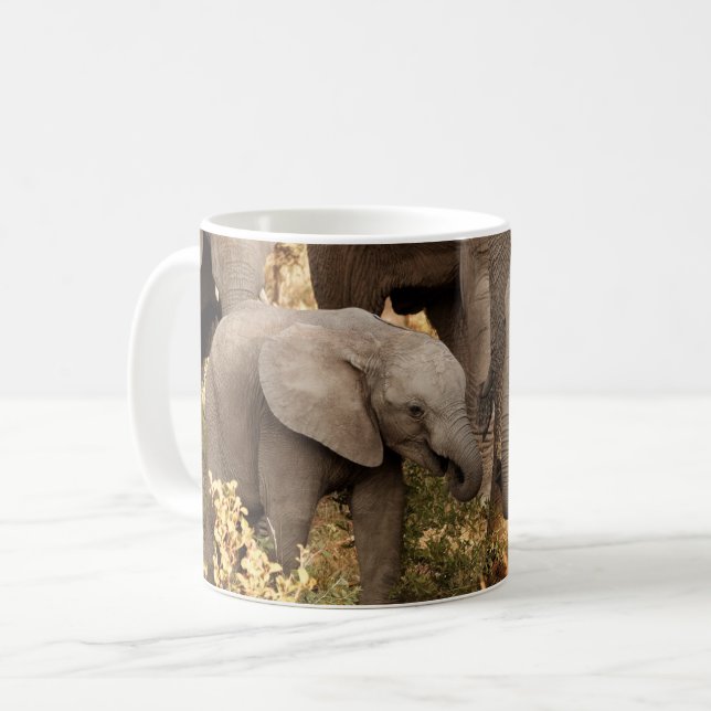 Mug Animaux de bébés cutest | Deux jeunes éléphants (Devant gauche)