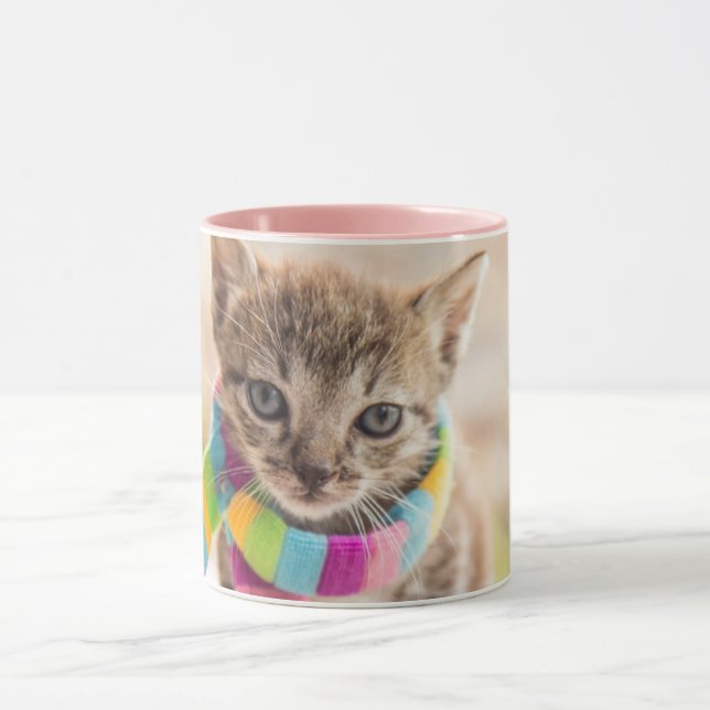 Mug Animaux de bébés cutest | Tabby Kitten Écharpe arc (Centre)