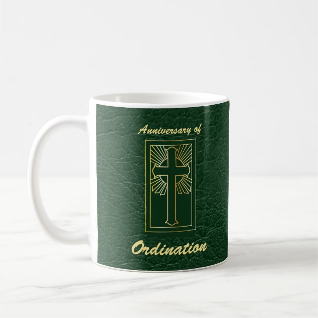 Mug Anniversaire du prêtre de l'ordination (Gauche)