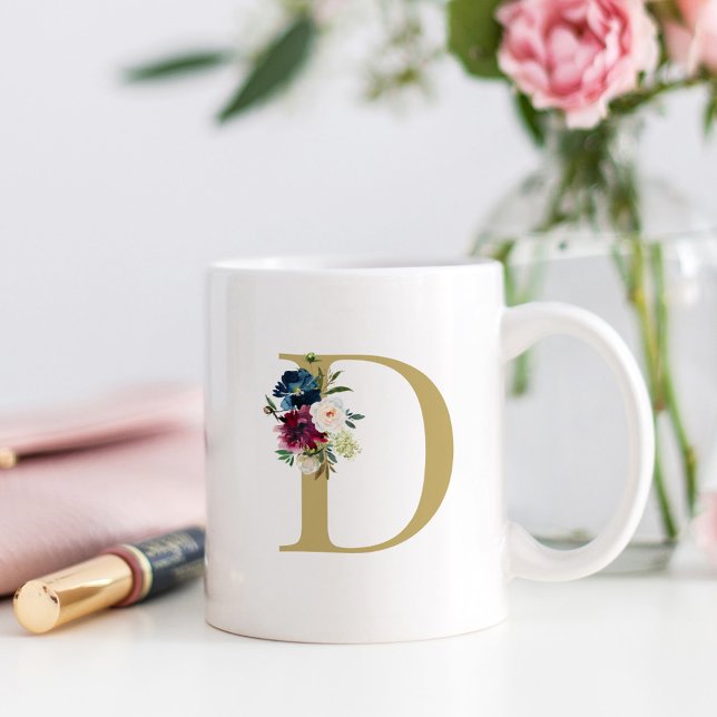Mug Aquarelle de la marine Bourgogne Monogramme floral (Créateur téléchargé)