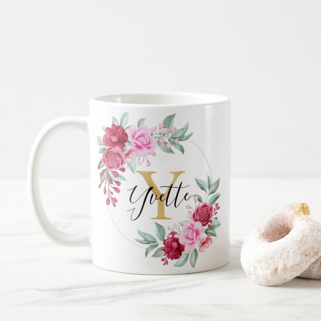 Mug Aquarelle rouge rose or Monogramme floral Y (Avec donut)