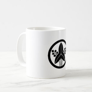 Mug Arrowhead debout dans un cercle