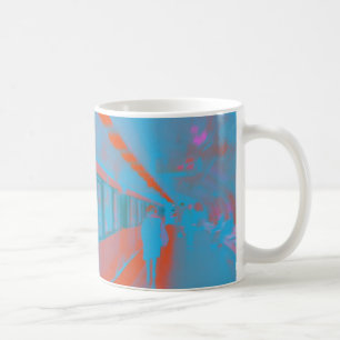 Mug Art de la femme parisienne dans le métro en bleu o