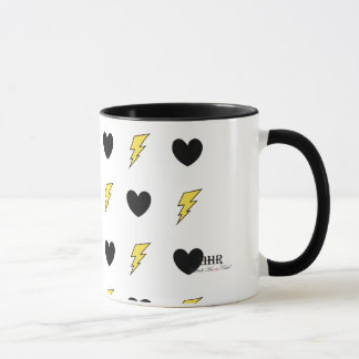 Mug Attaquez avec l'art original "coeurs et boulons "
