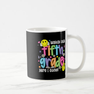 Mug Attention cinquième année, j'arrive 5e année retou