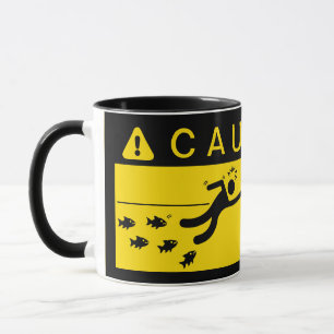 Mug Attention : Piranhas dans l'eau