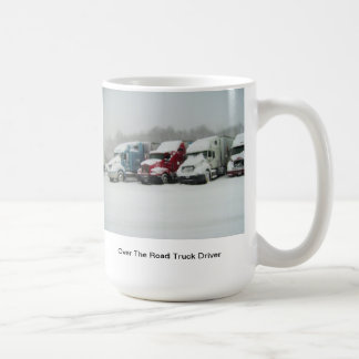 Mug Au-dessus du chauffeur de camion de route