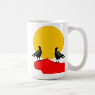 Mug avec deux oiseaux noirs assis sur une Capybara