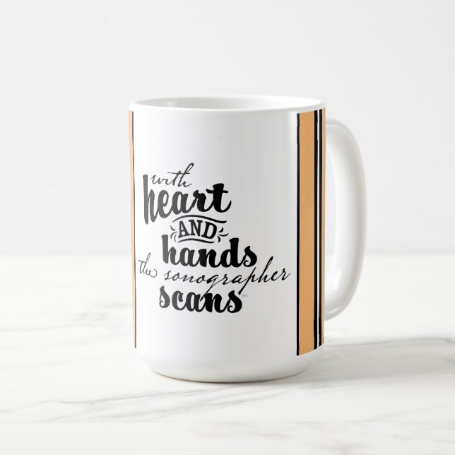 Mug Avec le coeur et les mains, les scans du Sonograph (Devant droit)