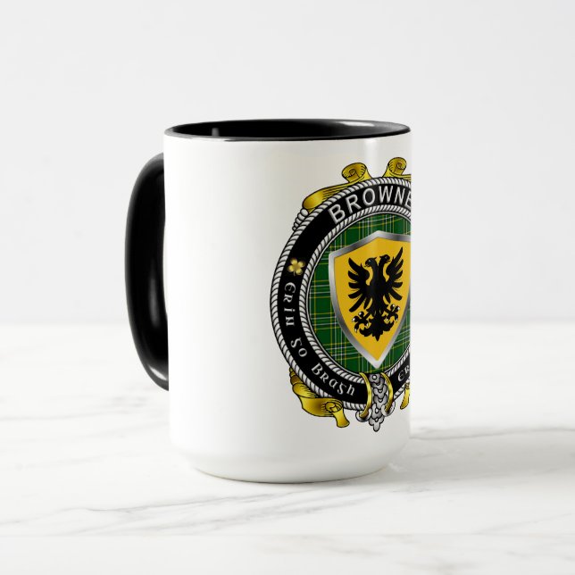 Mug Badge Browne Irish Shield (Devant gauche)