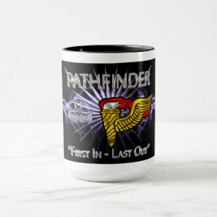 Mug Badge Pathfinder - "Premier En Dernier"
