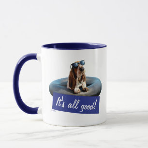 Mug Basset Hound dans les lunettes de soleil