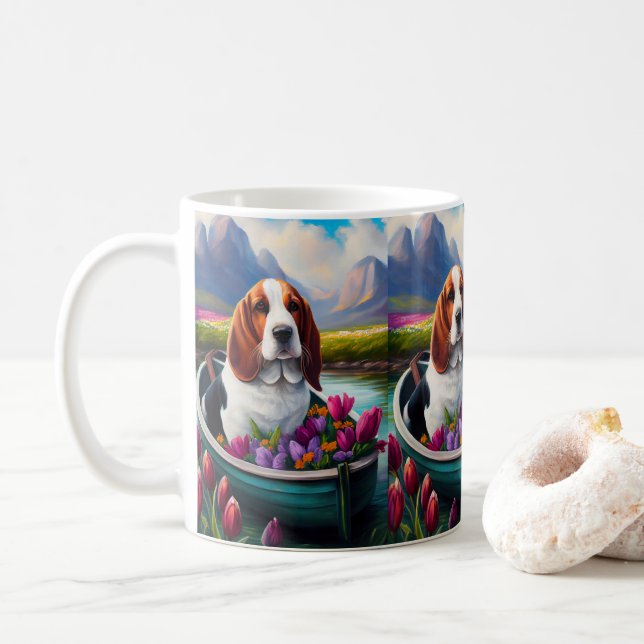 Mug Basset Hound Dog sur une pagaie : une aventure Pit (Avec donut)