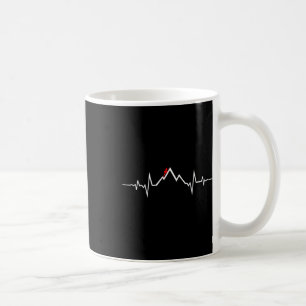 Mug Battement de coeur de grimpeur en train de grimper