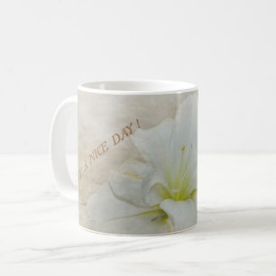 Mug Belle journée avec une fleur blanche