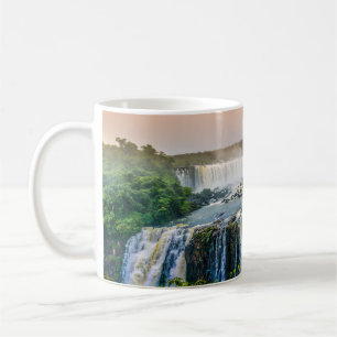 Mug Belle vue panoramique sur une cascade