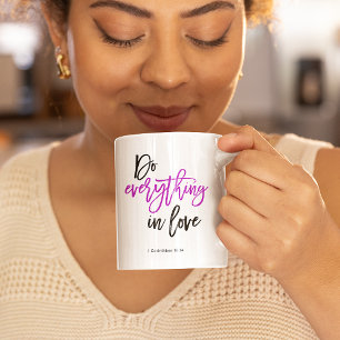 Mug Bible verset Faire tout en amour