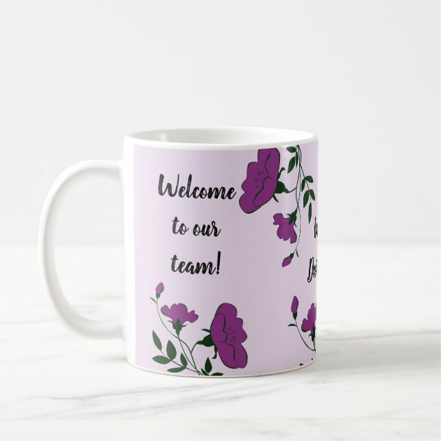 Mug Bienvenue à notre équipe Fleur violet Nouveau empl (Gauche)